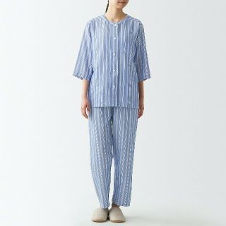 ムジルシリョウヒン(MUJI (無印良品))の◆無印良品◆脇に縫い目のない薄手二重ガーゼ七分袖パジャマ／ネイビーストライプ／Ｍ(パジャマ)