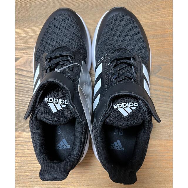 adidas(アディダス)の新品 adidas アディダス FX0940 スニーカー シューズ 23.0 キッズ/ベビー/マタニティのキッズ靴/シューズ(15cm~)(スニーカー)の商品写真