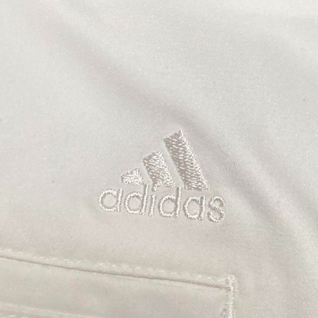 adidas(アディダス)の【GOLFウェア】adidas ミニスカート インナー付き ロゴ ホワイト 白 スポーツ/アウトドアのゴルフ(ウエア)の商品写真