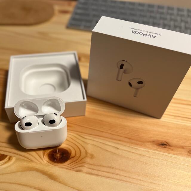 AirPods 第３世代 Apple