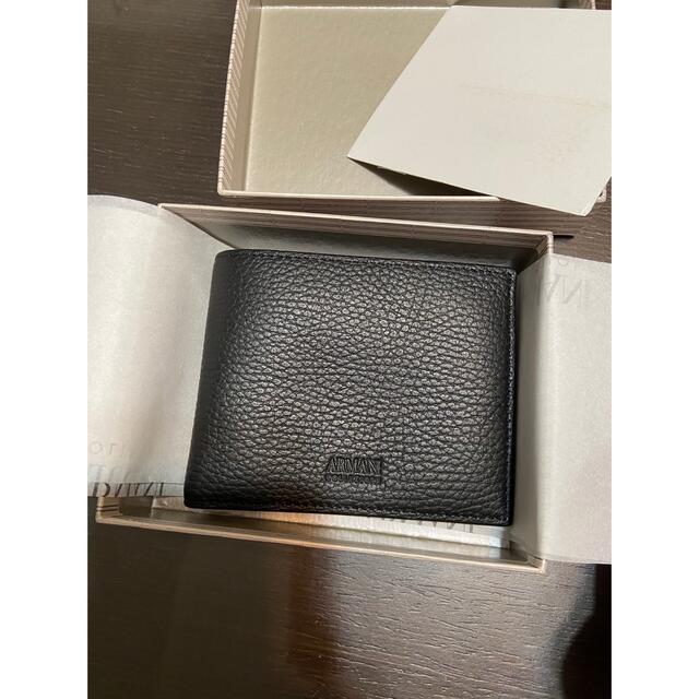 ARMANI COLLEZIONI(アルマーニ コレツィオーニ)の新品_入荷仕立てARMANI COLLEZIONI 二つ折り財布_黒 メンズのファッション小物(折り財布)の商品写真