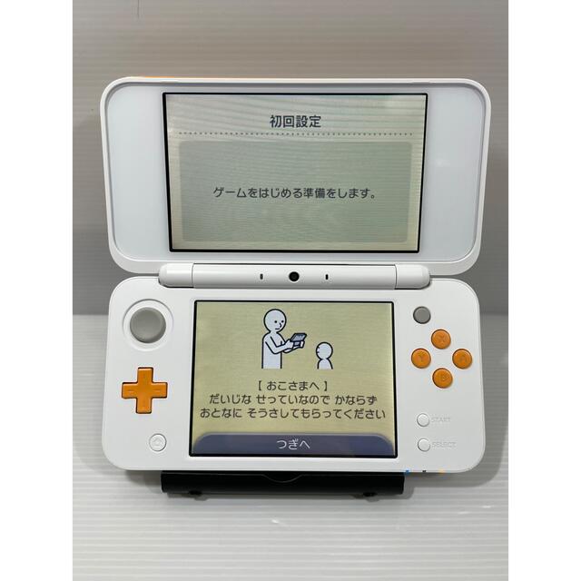 液晶美品・完品】Newニンテンドー2DS LL ホワイト×オレンジ 本体 液晶美品・完品】Newニンテンドー2DS LL ホワイト×オレンジ 本体