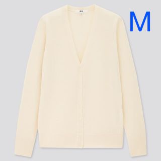 ユニクロ(UNIQLO)のユニクロ エクストラファインメリノVネックカーディガン M／オフホワイト 新品！(カーディガン)