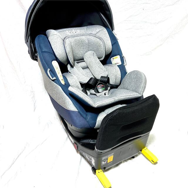 360度回転！アップリカ クルリラ プラス ISOFIX 新生児チャイルドシート