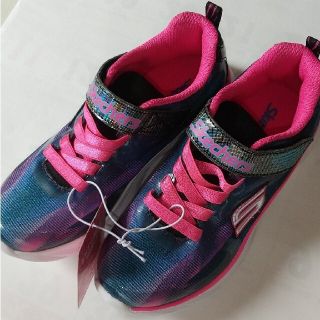 スケッチャーズ(SKECHERS)の新品スケッチャーズ  19cm スニーカー 女の子(スニーカー)