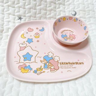 台湾限定 ル クルーゼ ×サンリオ キキララ プレートセット | 3段ケーキ ...