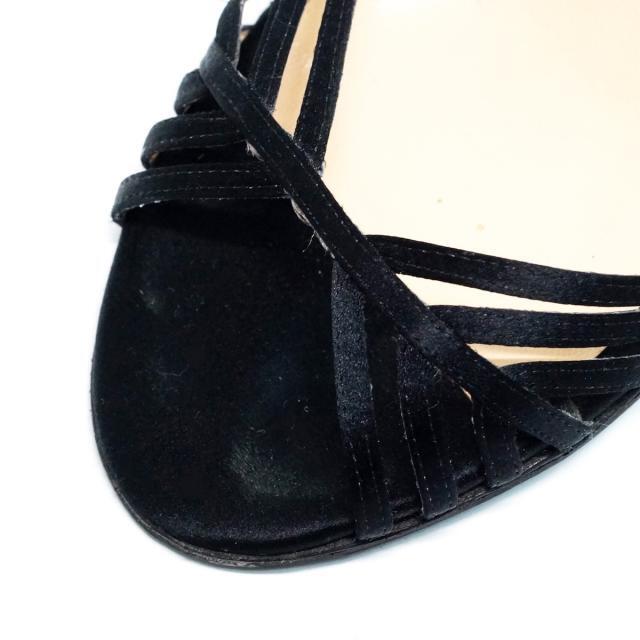 JIMMY CHOO(ジミーチュウ)のジミーチュウ サンダル 35 レディース - 黒 レディースの靴/シューズ(サンダル)の商品写真
