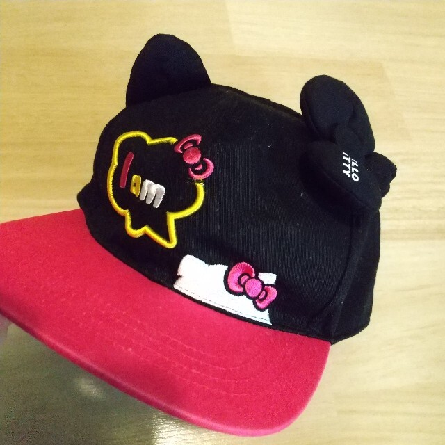 USJ(ユニバーサルスタジオジャパン)のUSJ購入ハローキティ、キャップ レディースの帽子(キャップ)の商品写真