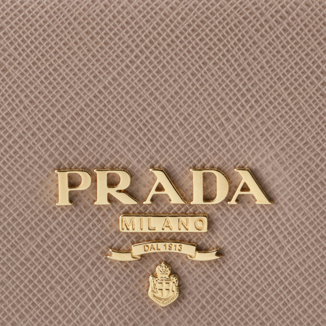 PRADA(プラダ)のPRADA 名刺入れ レディース サフィアーノメタル カードケース レディースのファッション小物(名刺入れ/定期入れ)の商品写真