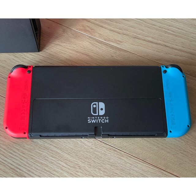 ニンテンドーSwitch 有機ELモデル 黒 使用わずか