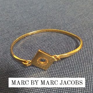 マークバイマークジェイコブス(MARC BY MARC JACOBS)のMARC BY MARC JACOBS　ブレスレット ゴールド(ブレスレット/バングル)