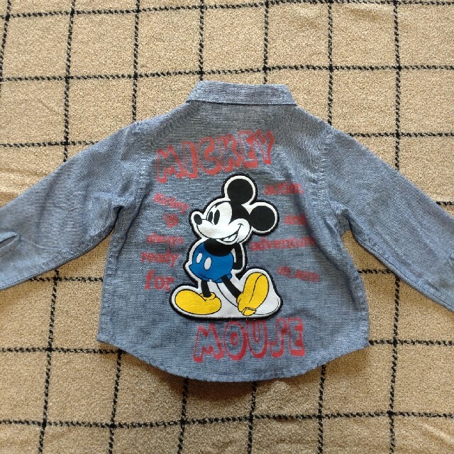 Disney(ディズニー)のミッキー 長袖シャツ キッズ/ベビー/マタニティのベビー服(~85cm)(シャツ/カットソー)の商品写真