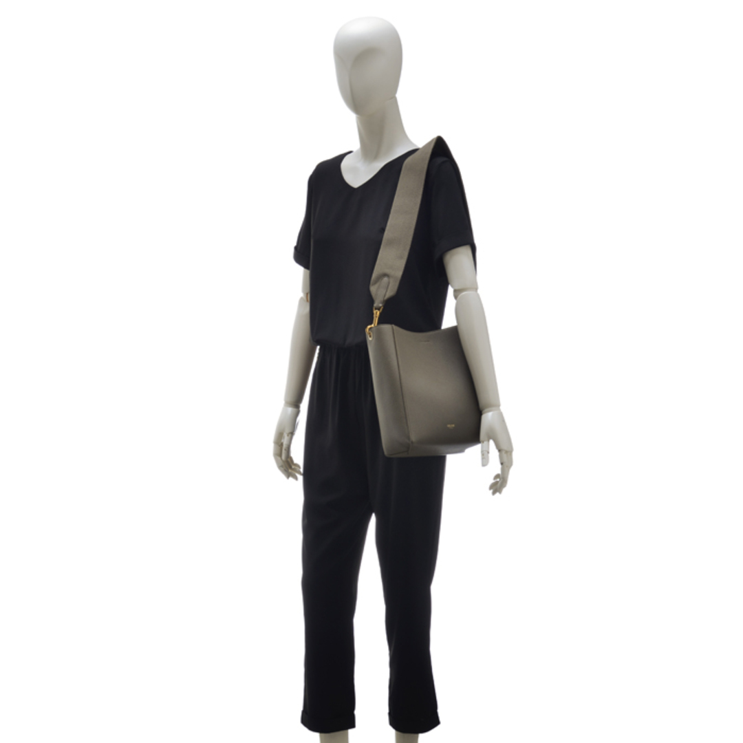 CELINE - CELINE ショルダーバッグ サングルバケット スモールの CELINE - CELINE ショルダーバッグ サングルバケット スモールの