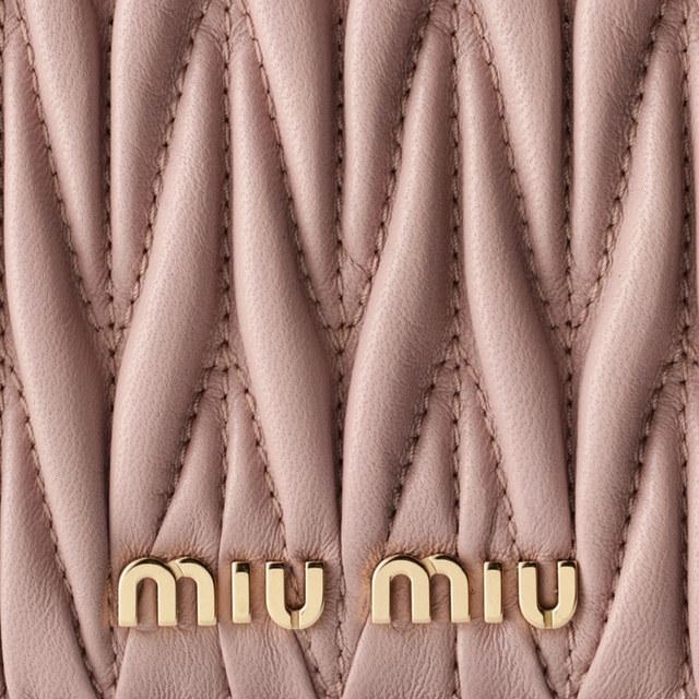 MIU MIU - MIU MIU 財布 二つ折り マテラッセ ミニ財布の通販 by MIU MIU - MIU MIU 財布 二つ折り マテラッセ ミニ財布の通販 by