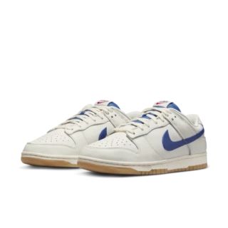 ナイキ(NIKE)のダンク LOW(スニーカー)