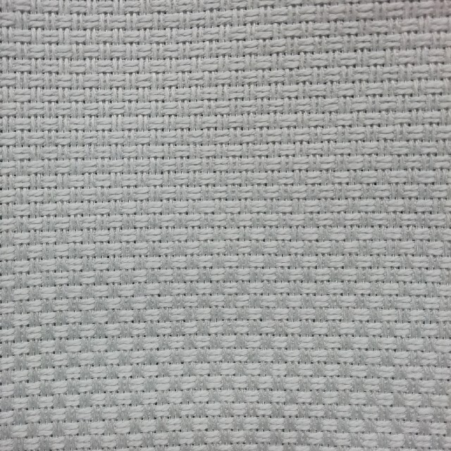 刺しゅう布★水色、長さ103㎝★ ハンドメイドの素材/材料(生地/糸)の商品写真