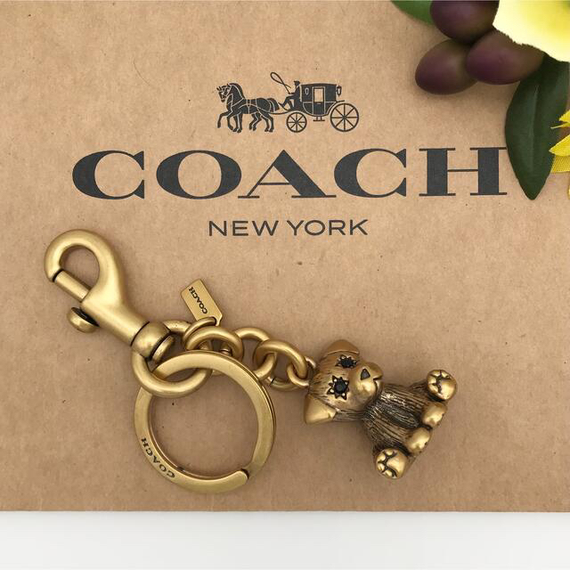 COACH 新作 クリーチャーパピー バッグチャーム メタル ドッグ 子犬 ...