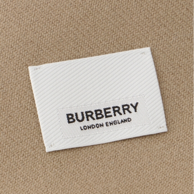 BURBERRY(バーバリー)のBURBERRY マフラー ロゴ ウール ジャカードスカーフ レディースのファッション小物(ストール/パシュミナ)の商品写真