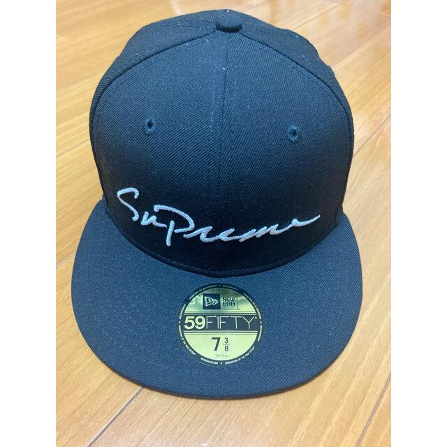 Supreme - supreme classic script newera 7 3/8 黒の通販 by ...