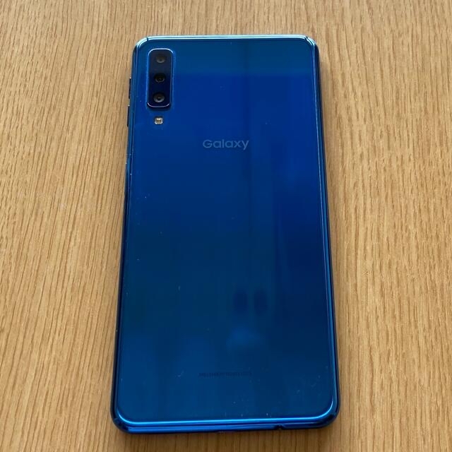 美品SAMSUNG Galaxy A7 ブルー simフリースマホ/家電/カメラ