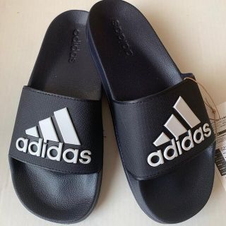 アディダス(adidas)のadidas ADILETTE SHOWER U サンダル (サンダル)