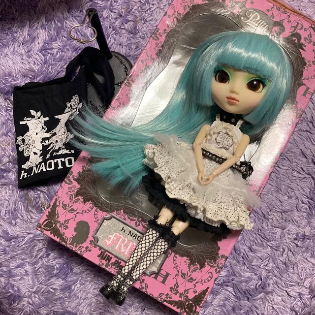 Pullip h.NAOTOコラボ プリュネラ