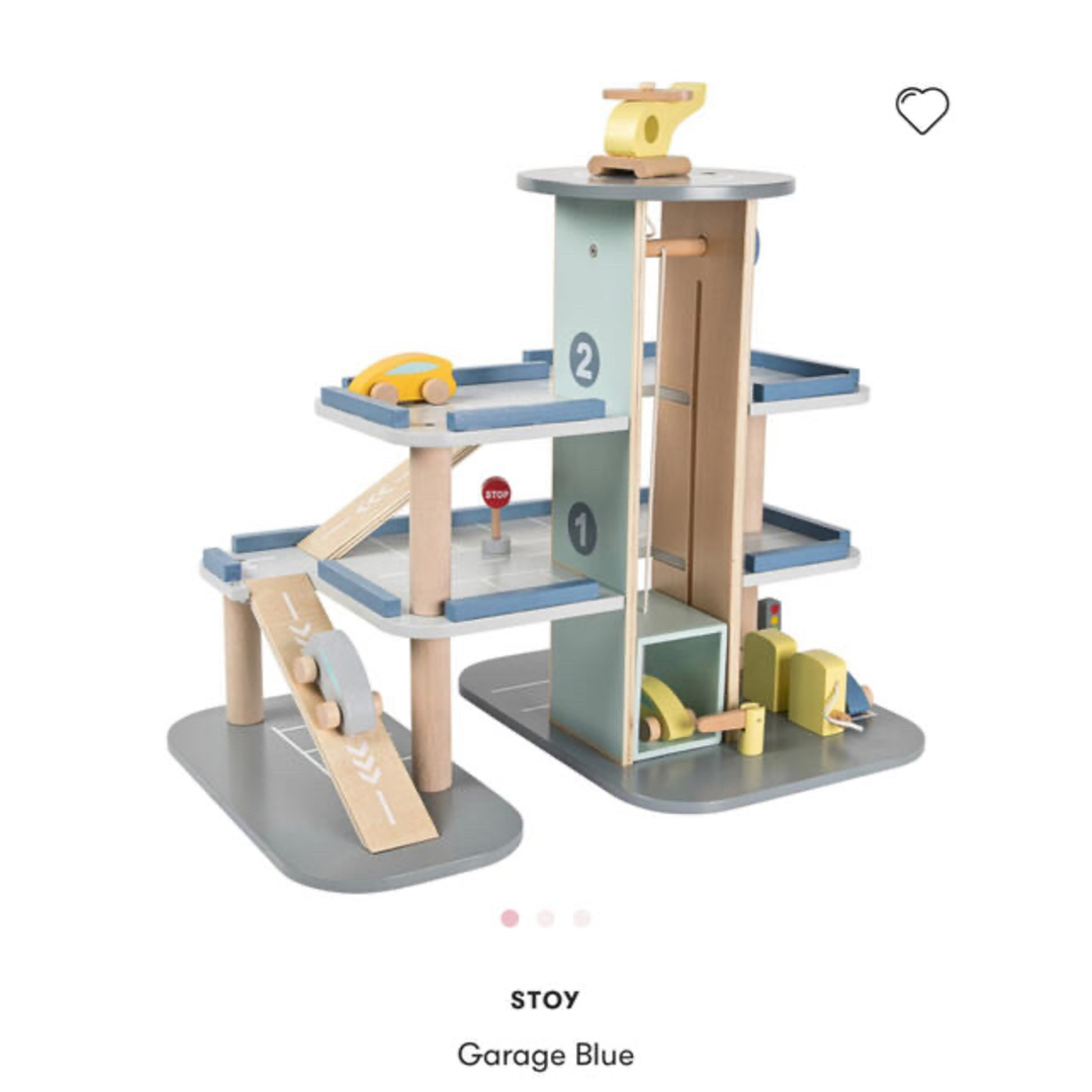 STOY 北欧オモチャ　ガレージセット　パーキング　木製　駐車場