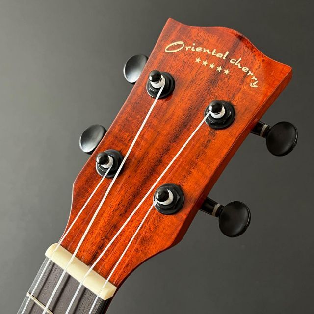 高品質のアカシア材単板!艶あり塗装のコンサートウクレレ【工房調整】 高品質のアカシア材単板!艶あり塗装のコンサートウクレレ【工房調整】
