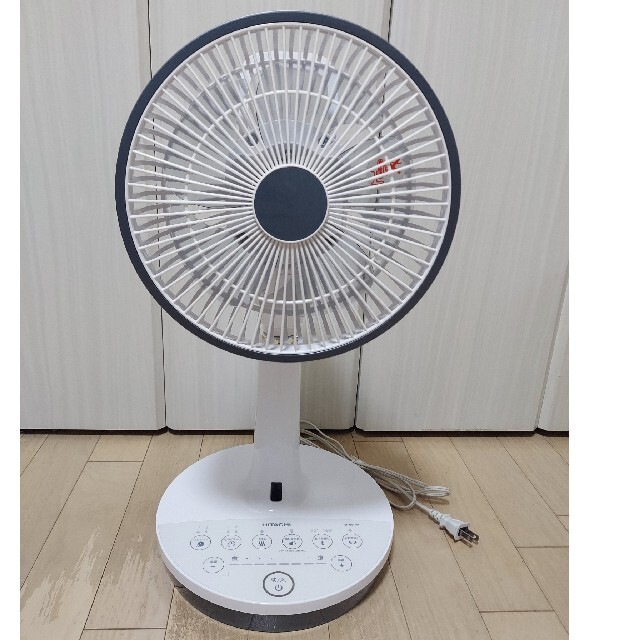 日立(ヒタチ)のDCモーター 扇風機 (リモコン付き)　HITACHI スマホ/家電/カメラの冷暖房/空調(扇風機)の商品写真