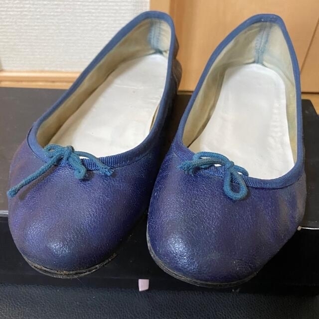 repetto(レペット)の最終お値下げ　repetto 23.5cm レペット　バレエシューズ　ネイビー レディースの靴/シューズ(バレエシューズ)の商品写真