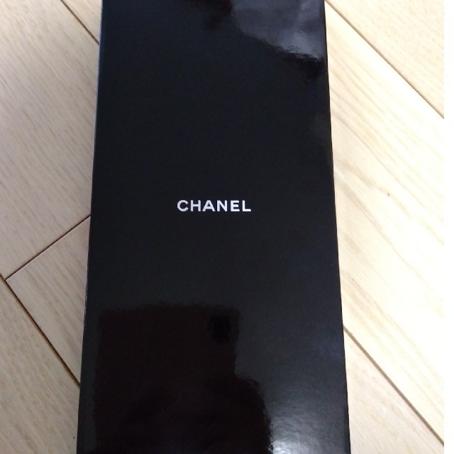 CHANEL(シャネル)のCHANEL シャネル 手鏡 レディースのファッション小物(ミラー)の商品写真