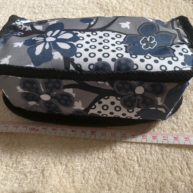 LeSportsac(レスポートサック)のりんさん様の　レスポ　ポーチ　グレー×紺　二つ レディースのファッション小物(ポーチ)の商品写真