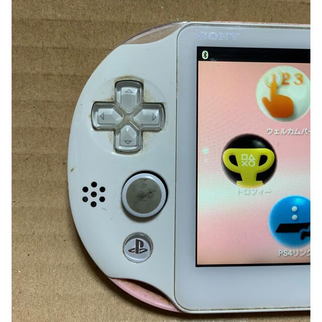 PSvita PCH-2000 本体1台　USEDジャンク品 エンタメ/ホビーのゲームソフト/ゲーム機本体(携帯用ゲーム機本体)の商品写真