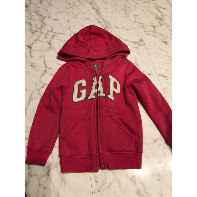 GAP(ギャップ)のGAP 上着 フード付き キッズ/ベビー/マタニティのキッズ服男の子用(90cm~)(ジャケット/上着)の商品写真