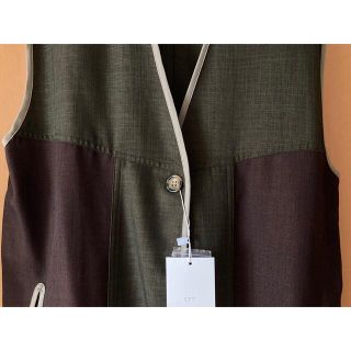 CFT. バイカラーパイピングロングジレの通販 by hana|ラクマ