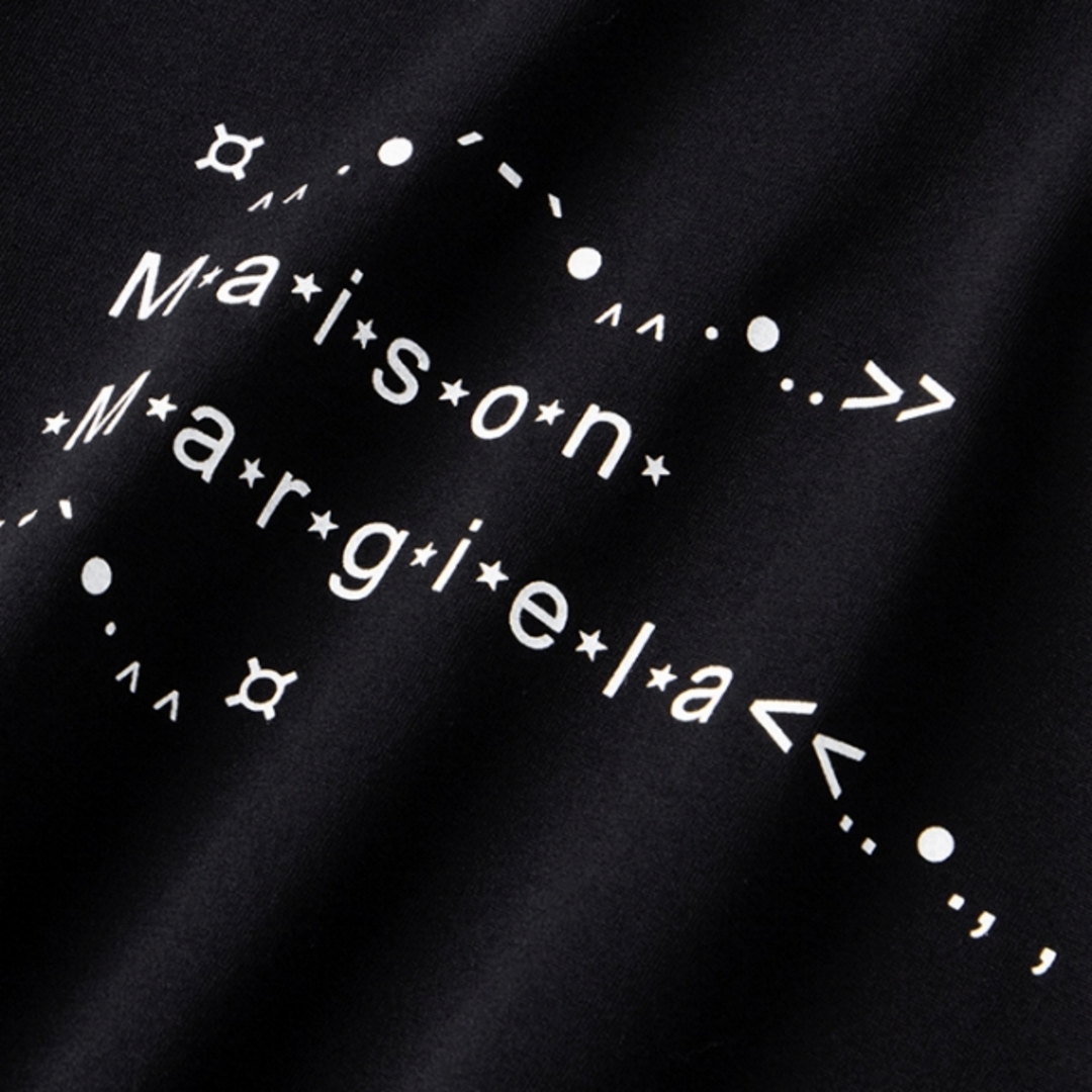 Maison Martin Margiela(マルタンマルジェラ)のMAISON MARGIELA Tシャツ フォントジェネレーター レディースのトップス(カットソー(半袖/袖なし))の商品写真