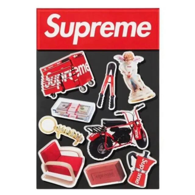 supremeマグネット