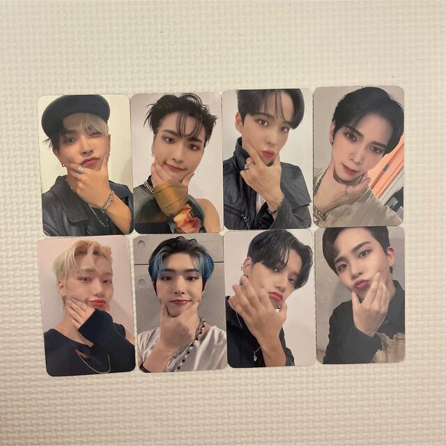 soundwave ateez アチズ　8人分　コンプ　トレカ エンタメ/ホビーのCD(K-POP/アジア)の商品写真