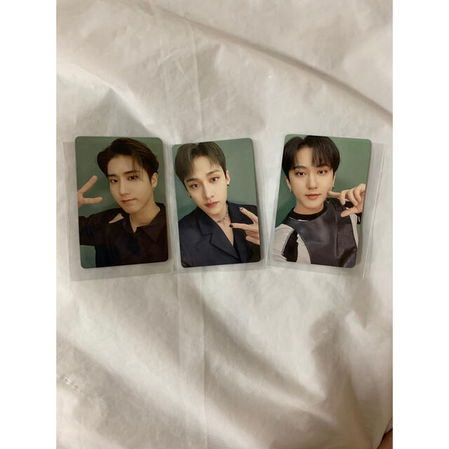 Stray Kids スキズ マストバイキャンペーントレカ 3枚セット エンタメ/ホビーのタレントグッズ(アイドルグッズ)の商品写真