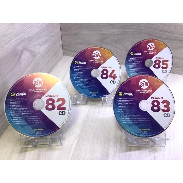 Zumba - ZUMBA MEGAMIX 82-90 CD ZIN 87.89 CD DVDの通販 by 親切 ...