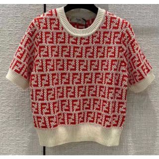 フェンディ ニットセーターの通販 700点以上 | FENDIを買うならラクマ