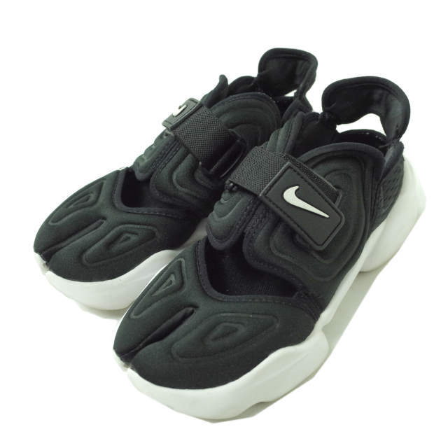 NIKE(ナイキ)のNIKE ナイキ WOMENS AQUA RIFT アクアリフト BQ4797-002 US5.5(22.5cm) BLACK/WHITE-WHITE スニーカー シューズ【中古】【NIKE】 レディースの靴/シューズ(スニーカー)の商品写真