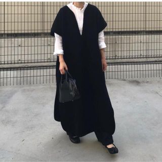 Cristaseya／FELTED WOOL CAFTAN DRESS ブラックの通販 by