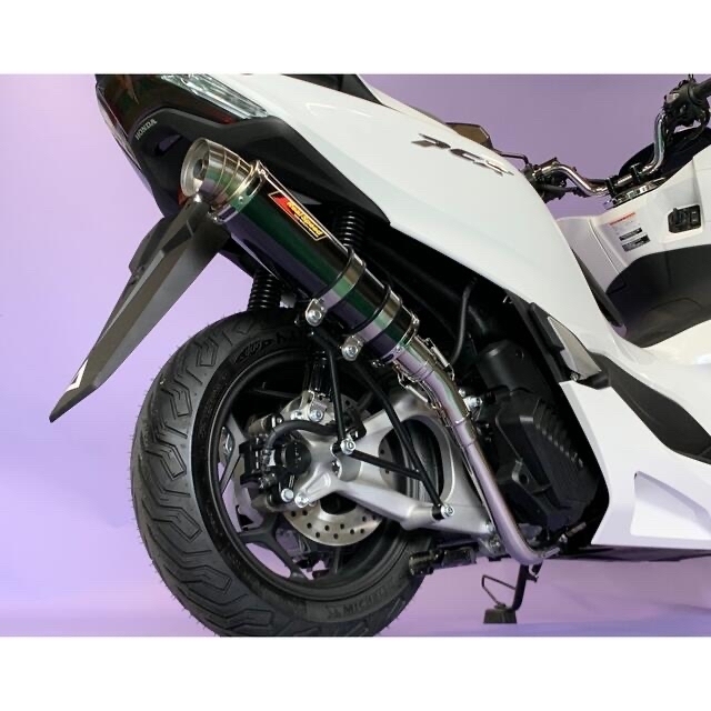 PCX125 JK05 現行モデル対応 ブレイド マフラー リアルピードの PCX125 JK05 現行モデル対応 ブレイド マフラー リアルピードの