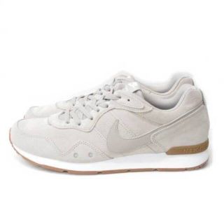 ナイキ(NIKE)のナイキ NIKE VENTURE RUNNER SUEDE ベージュ US10(スニーカー)