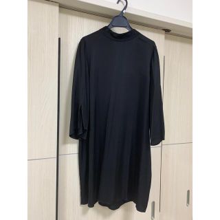 ユニクロ(UNIQLO)の新品未使用　ユニクロ　サテンハイネックミニワンピース（7分袖）BLACK L(ミニワンピース)