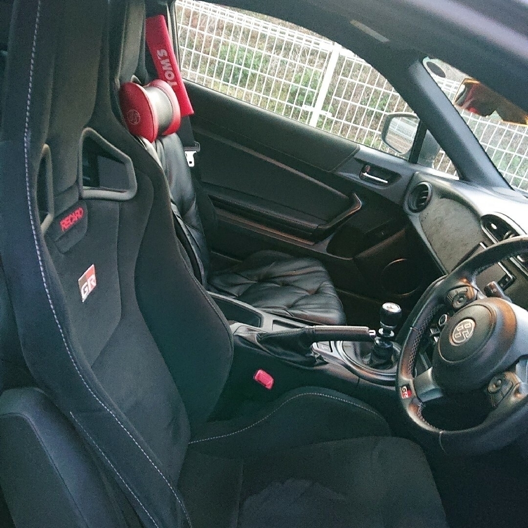 86GR 純正シート 値下げ - 車内アクセサリー