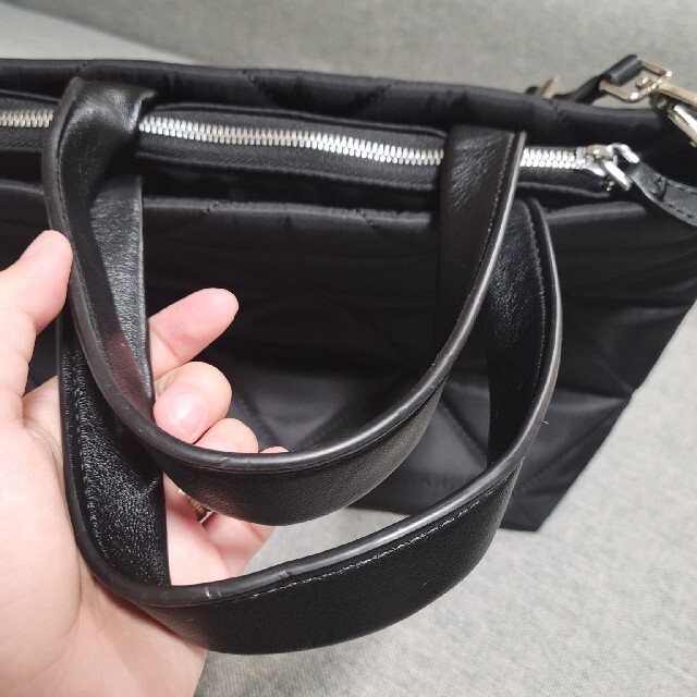 PRADA(プラダ)の【美品】Re Nylon トートバッグ レディースのバッグ(ハンドバッグ)の商品写真