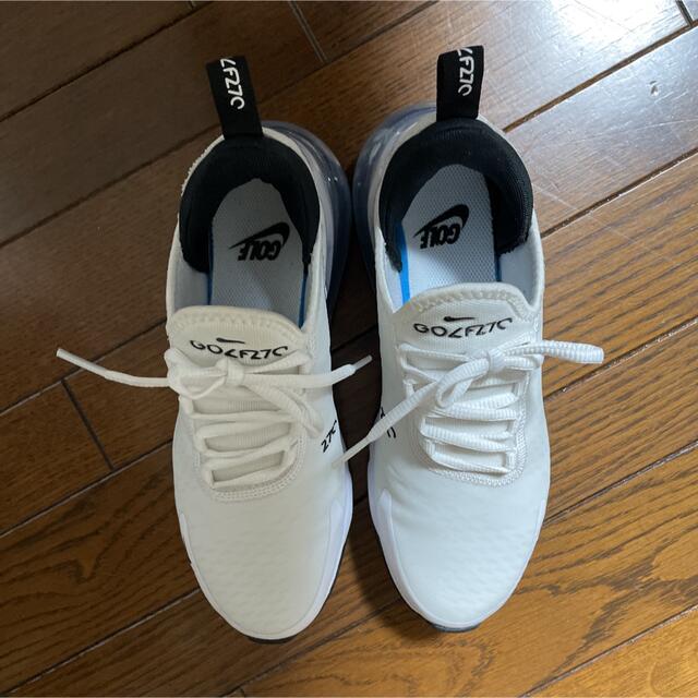 NIKE(ナイキ)のNIKEAIR MAX 270G レディースの靴/シューズ(スニーカー)の商品写真