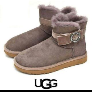 アグ スワロフスキーの通販 500点以上 | UGGを買うならラクマ